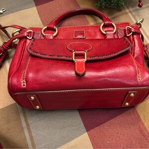 Lovely Dooney & Bourke handbag.